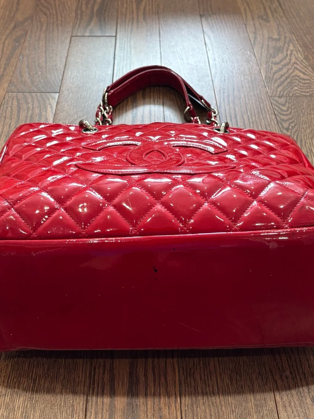SALE🚨 Authentic Chanel bag - Picture 6 of 10